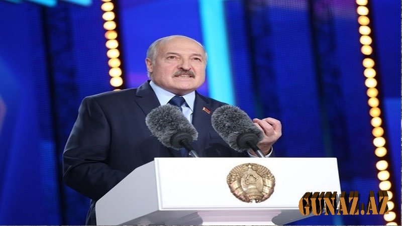 .Zelenski özünü aparmağı öyrənməlidir - Lukaşenko