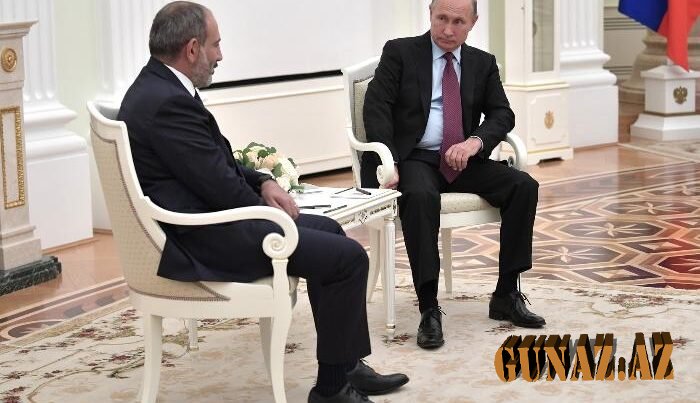 Putin Paşinyanla danışdı