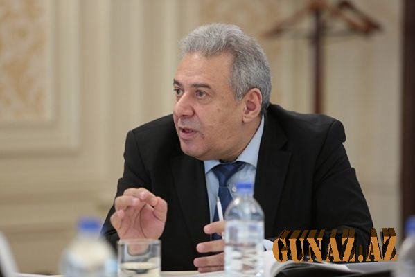 Ermənistanın müdafiə naziri Moskvadadır