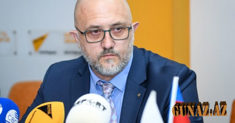 "İrəvan öz problemləri ilə tək qalıb, böyük Ermənistan ideyası yoxdur" - Mixaylov