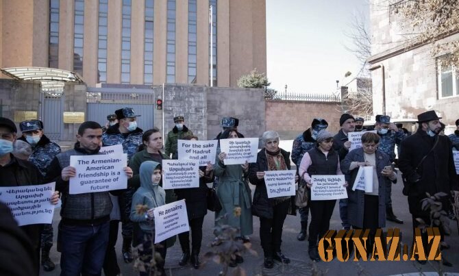 Ermənilər Putinə məktub yazıb - İrəvanda piket