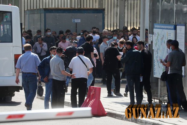 Rusiyada işçi qüvvəsi çatışmazlığı: Əmək miqrantlarını çarter qatarları ilə gətirmək istəyirlər