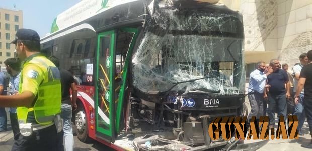 Bakıda iki avtobus toqquşdu, yaralılar var - YENİLƏNİB
