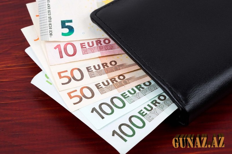 Azərbaycan Mərkəzi Bankının valyuta məzənnələri (02.06.2021)