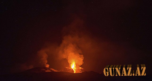 Etna yenidən fəallaşdı: hava limanı bağlandı