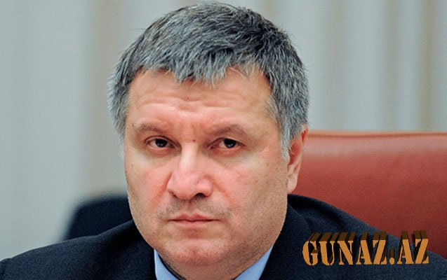 Hakim partiya Avakovun yerinə namizəd irəli sürdü