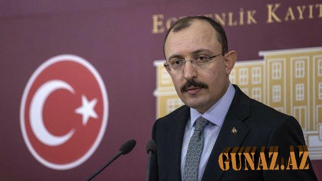 Türkiyənin ticarət naziri Azərbaycana gəldi