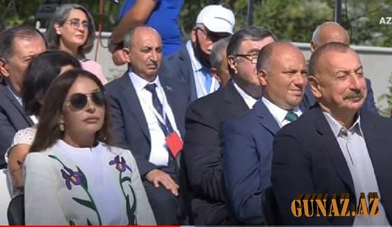 Şuşanı gördük, Şuşanı gəzdik, Şuşadan doymadıq