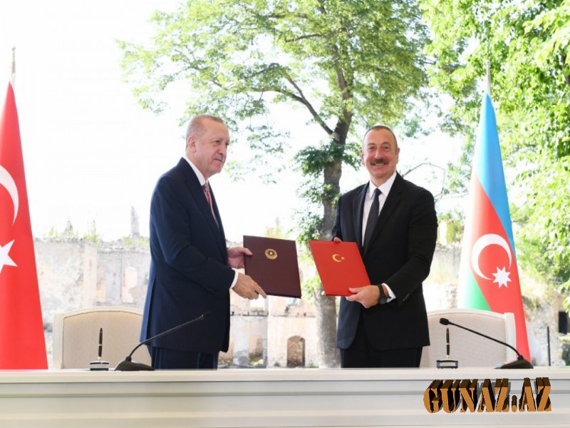 Şuşa bəyannaməsini unudanlara iki qardaşdan cavab