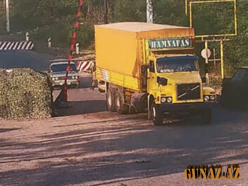 İrandan yük maşınlarının Qarabağa getməsini qadağan edən qərar- FOTO