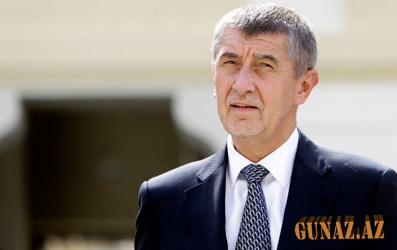 Çexiya: Sərhədə ordu göndərməyə hazırıq!