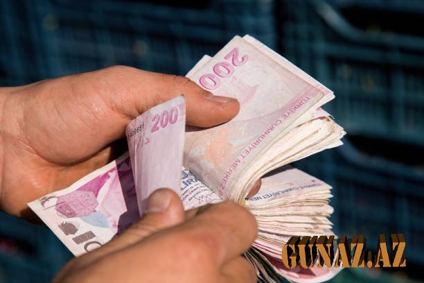 Lirənin ucuzlaşması dayanmır - Son məzənnə