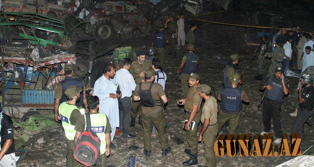 Pakistanda bazarda güclü partlayış: ölü və yaralılar var