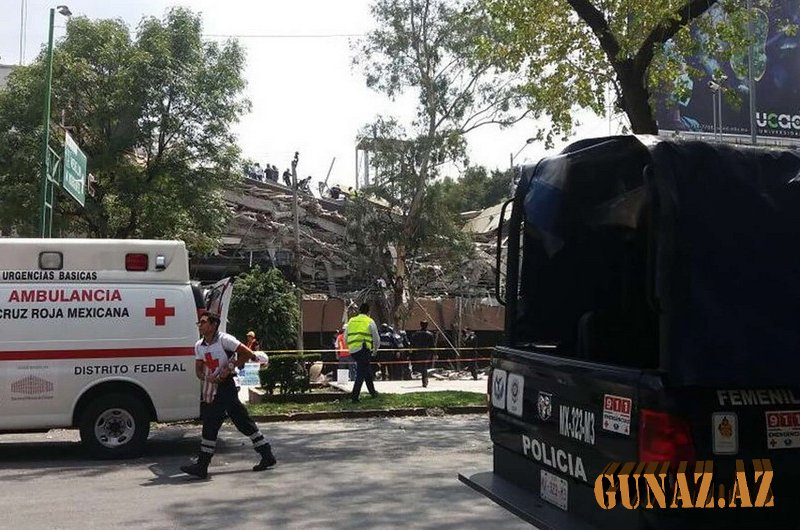 Meksikada hərbçilərin olduğu maşın aşdı- Ölənlər var