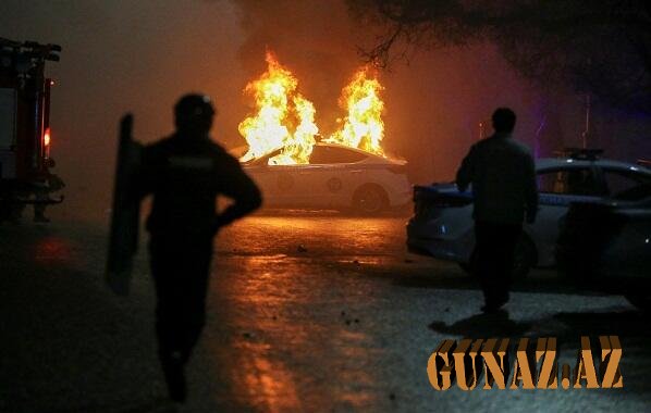 Almatıda polis binasına hücum olub- Ölənlər var