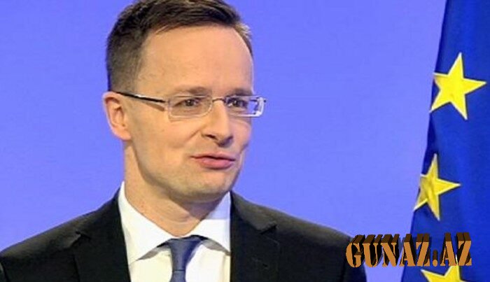 Peter Siyarto Azərbaycanda