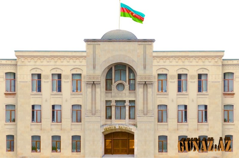 Səhiyyə nazirinin müavinləri kollektivə təqdim olunub