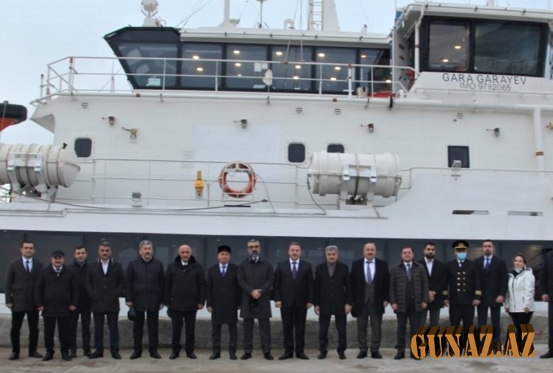 Qara Qarayev sərnişin gəmisi neft daşlarına ilk səfərini reallaşdırıb