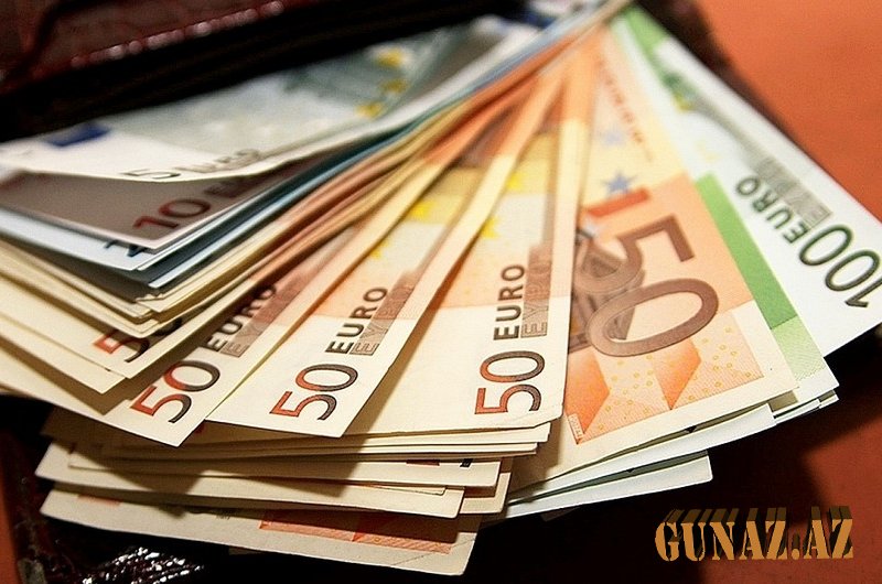 Günün rəsmi məzənnəsi