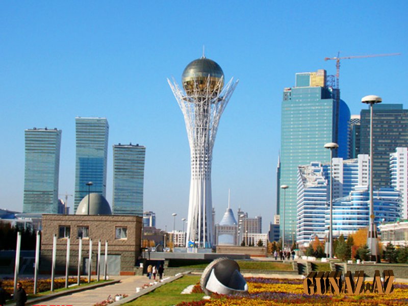 Luqanskda qatarların hərəkəti dayandırıldı