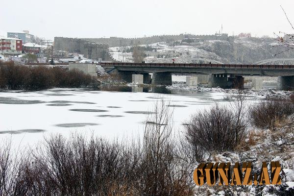 Kür çayı Xəzər dənizinə qovuşdu