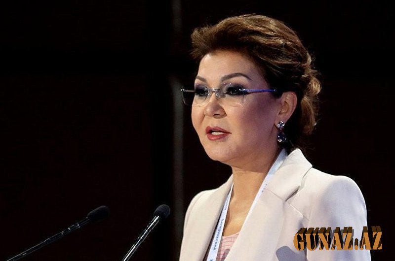 Nazarbayevin qızı İSTEFA VERDİ