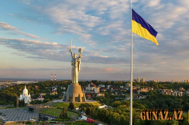 Ukrayna Çex könüllülərinə vuruşmağa icazə verdi