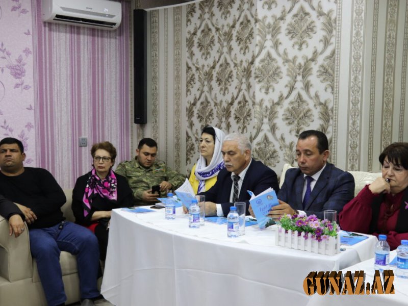 “İgidlik zirvəsi” vətənpərvərlik toplusunun müzakirəsi