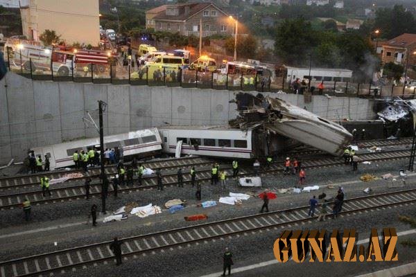 İspaniyada qatarlar toqquşdu: ölən və yaralananlar var