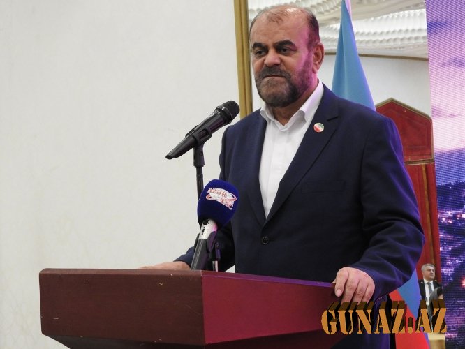 Rüstəm Qasemi: İran-Azərbaycan əlaqələri yüksələn xətlə inkişaf edir