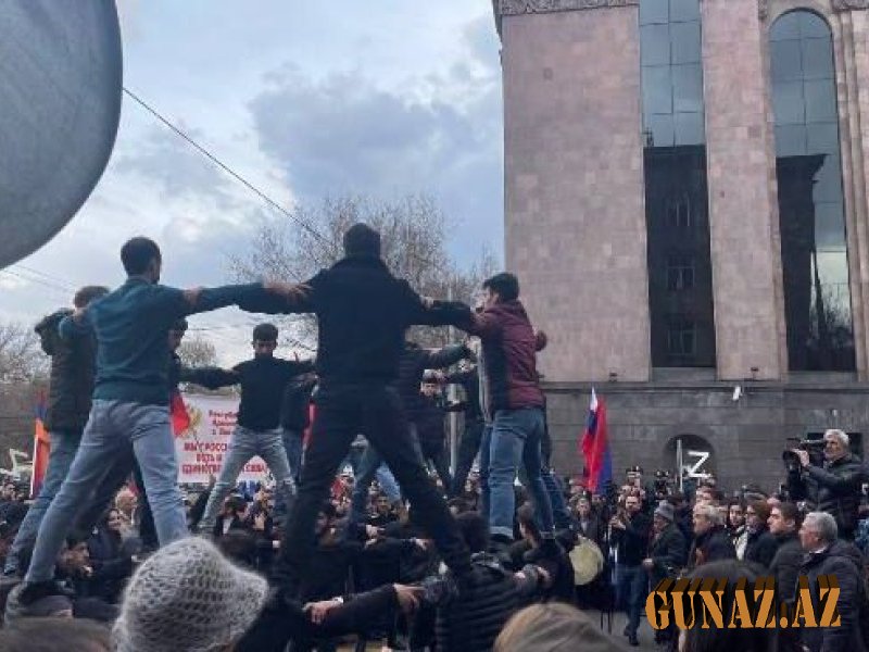İrəvan yenidən qarışdı