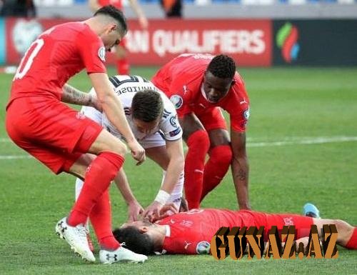DƏHŞƏTLİ HADİSƏ: Futbolçu oyun zamanı komaya düşdü