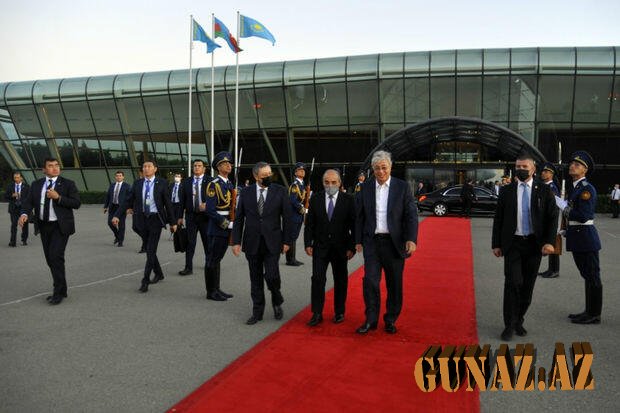 Qazaxıstan prezidentinin Azərbaycan səfəri başa çatdı