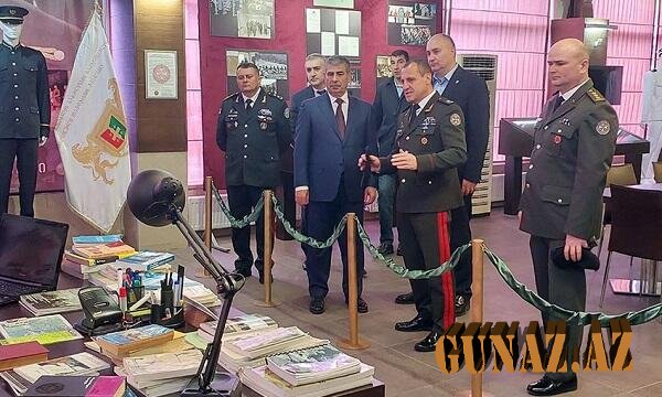 Zakir Həsənov Gürcüstanda Milli Müdafiə Akademiyasını ziyarət edib
