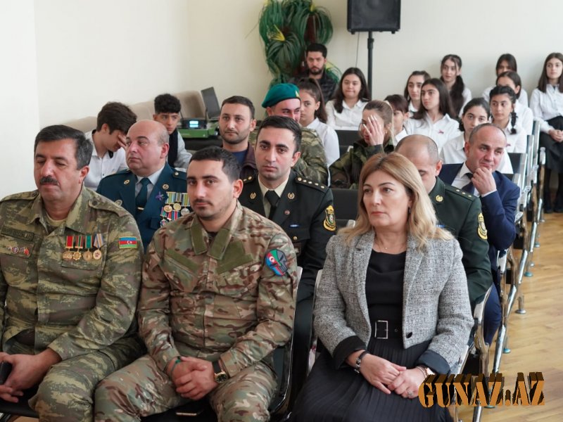 "Zəfərin mübarək, Azərbaycan!" adlı tədbir keçilirdi "Zəfərin mübarək, Azərbaycan!" adlı tədbir keçilirdi