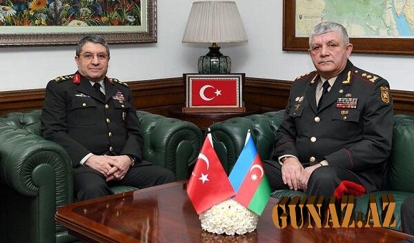 Azərbaycan və Türkiyə generalları arasında görüş keçirilib