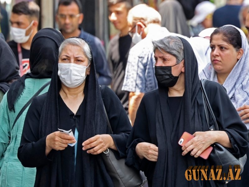 İranda hicab könüllü ola bilər?