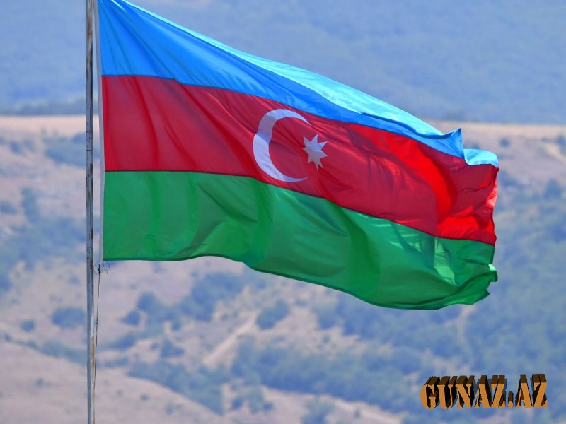 Naxçıvanda bayraqlar bir gündə niyə yığışdırıldı?