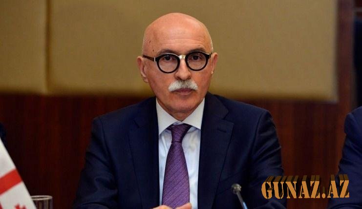 Firudin Qurbanov vəzifəsindən azad edilib?