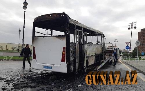 Bakıda sərnişin avtobusu yandı