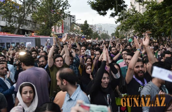 Tehranda etirazlar başladı