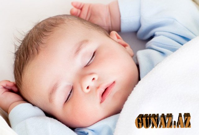 Gecələr ağlayan körpəni necə sakitləşdirmək olar?