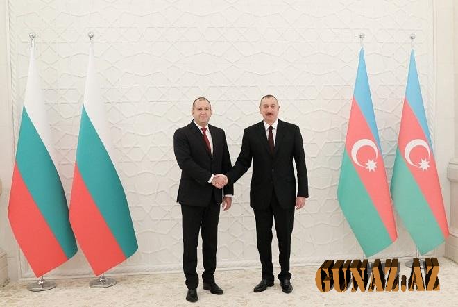 İlham Əliyev Rumen Radevlə görüşüb