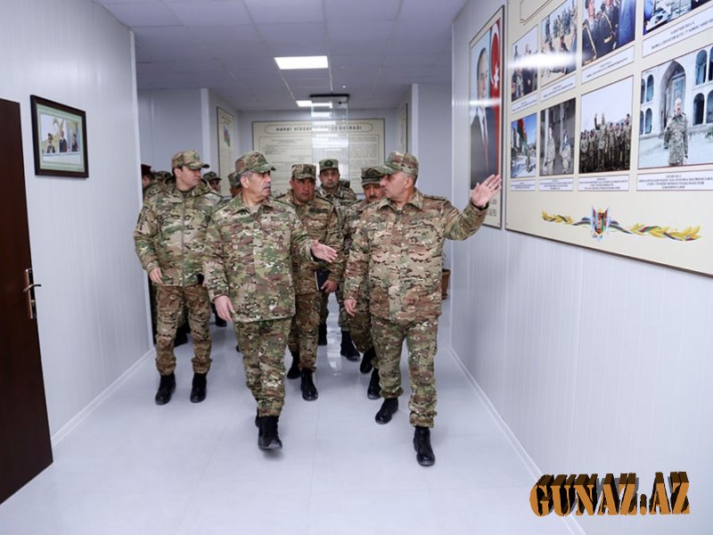 Müdafiə naziri yeni istifadəyə verilən hərbi hissədə