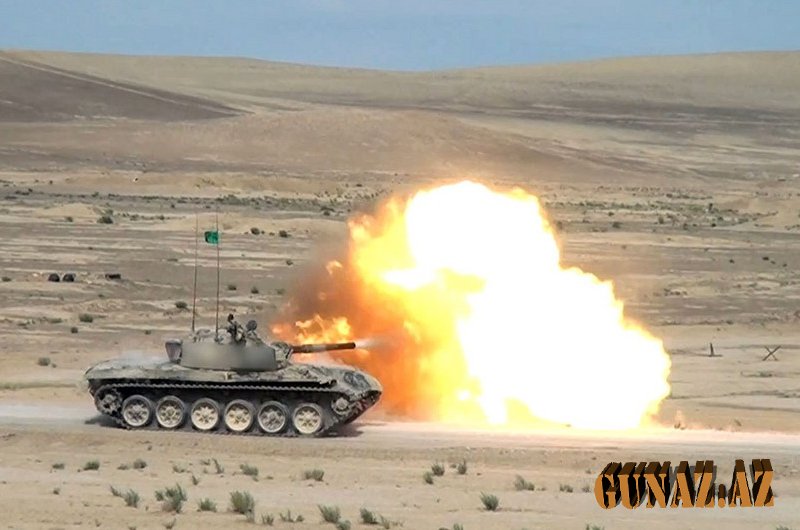 Tank bölmələrinin döyüş hazırlığı artırılır