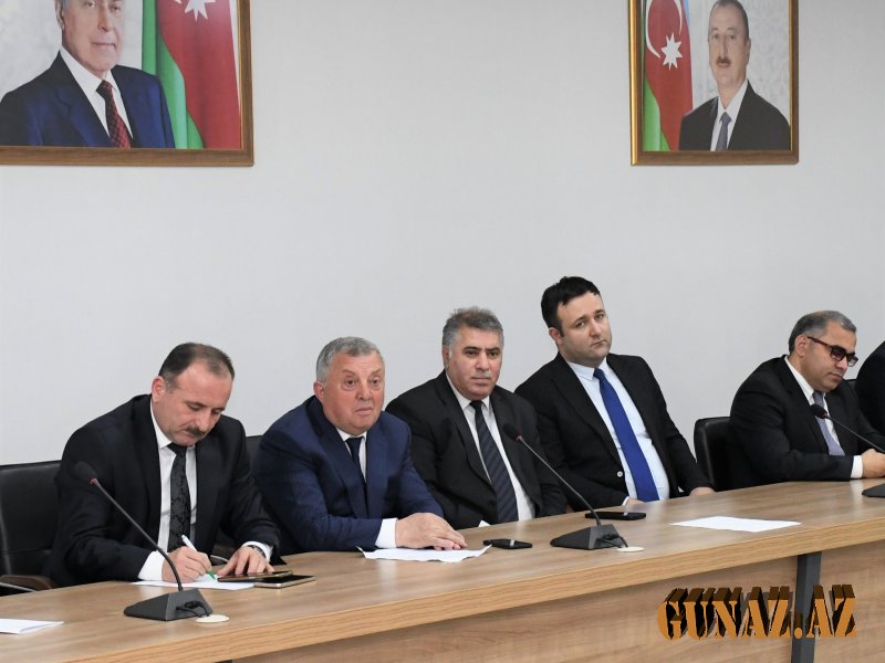 Professor Əjdər İsmayılovun anadan olmasının 85-ci ildönümünə həsr olunan konfrans keçirilib