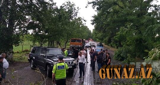 Göyçayda qasırğa baş verib- ÖLƏNLƏR VAR