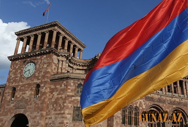 Rusların Ermənistana axını 272 faiz artıb - Omurbekova