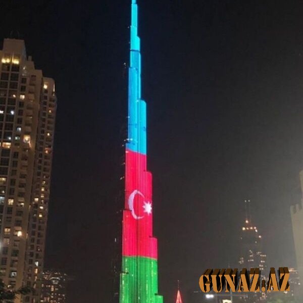 Əbu-Dabi və Dubayın göydələnləri Azərbaycan bayrağına bürünüb