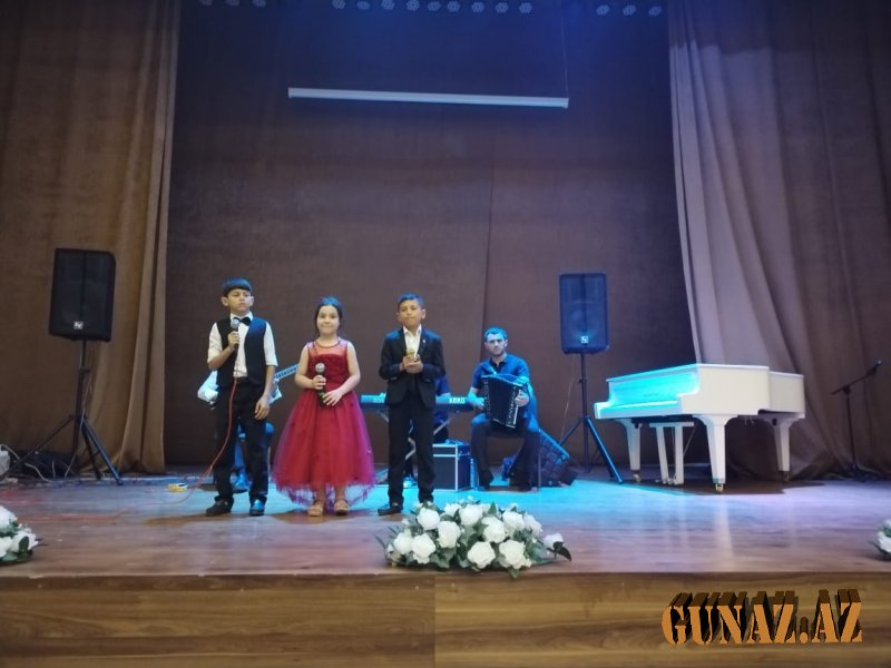 Qızıldaş qəsəbəsində 15 İyun Qurtuluş Günü münasibətilə konsert keçirilib